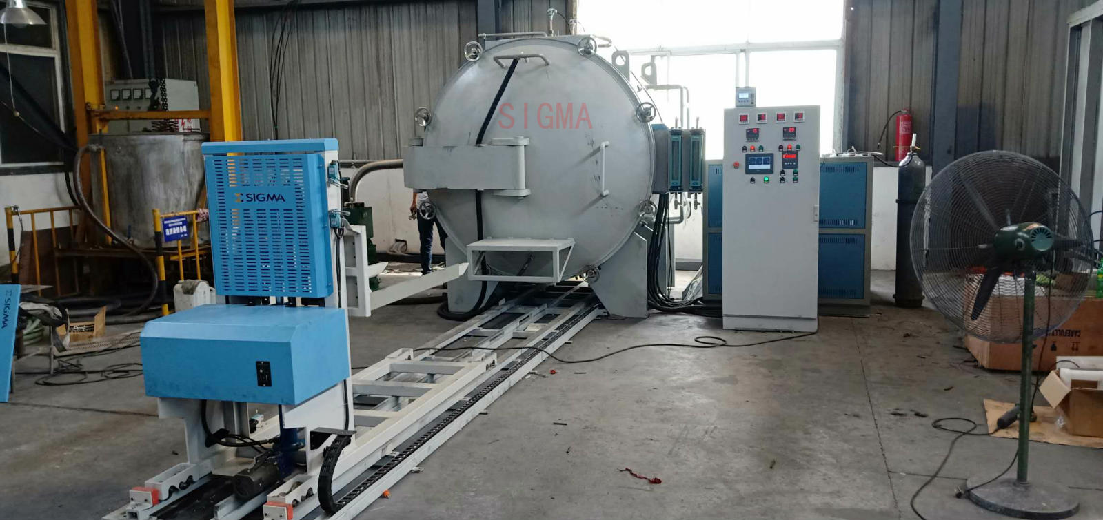 大型真空燒結(jié)爐_真空高溫?zé)Y(jié)爐_真空高溫?zé)Y(jié)爐價(jià)格